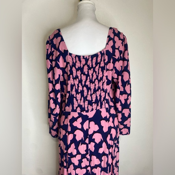 DIANE VON FURSTENBERG
Joanna Crepe Midi Dress In Leaf Shadow - Picture 6 of 10